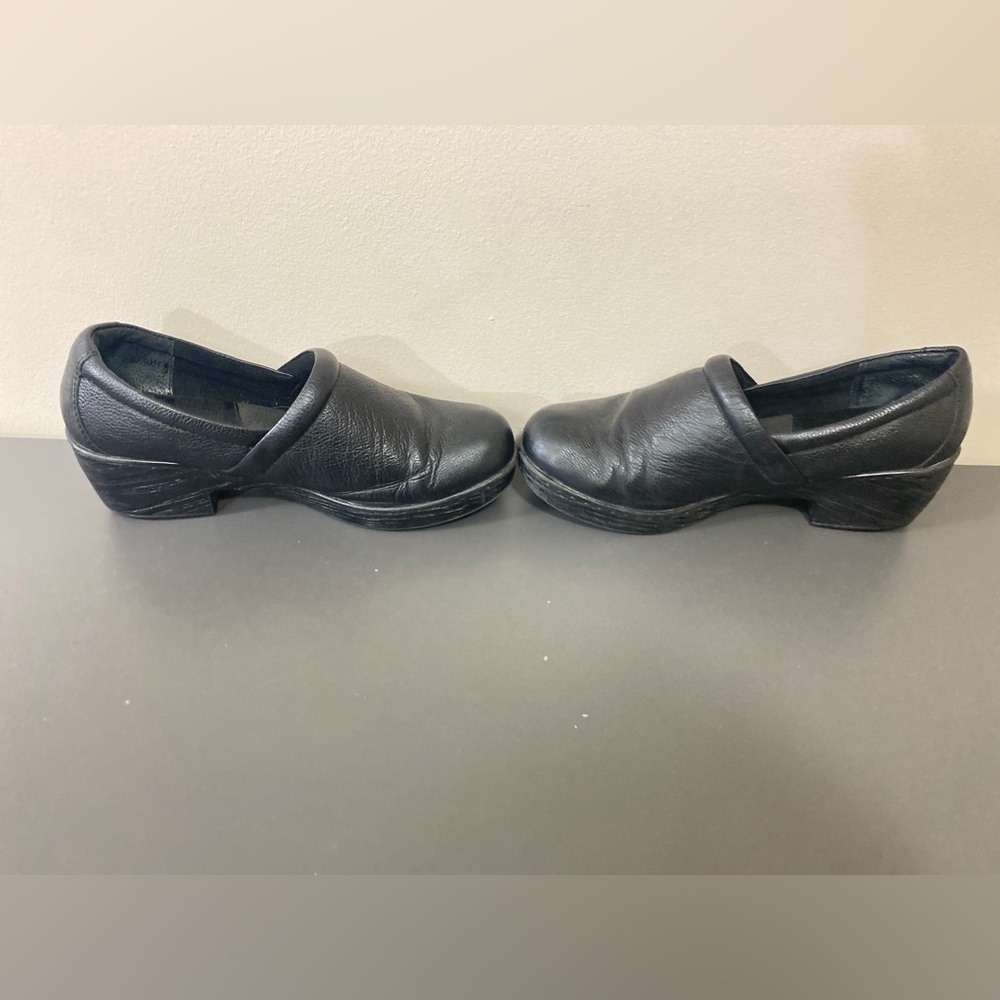 BOC BORN Women’s Size 11M BLACK LEATHER PEBBLED CLOGS MULES SHOES.great Conditio - Picture 3 of 12